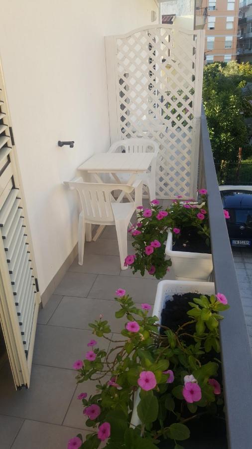 Lamezia Park Apartments Lamezia Terme Eksteriør bilde