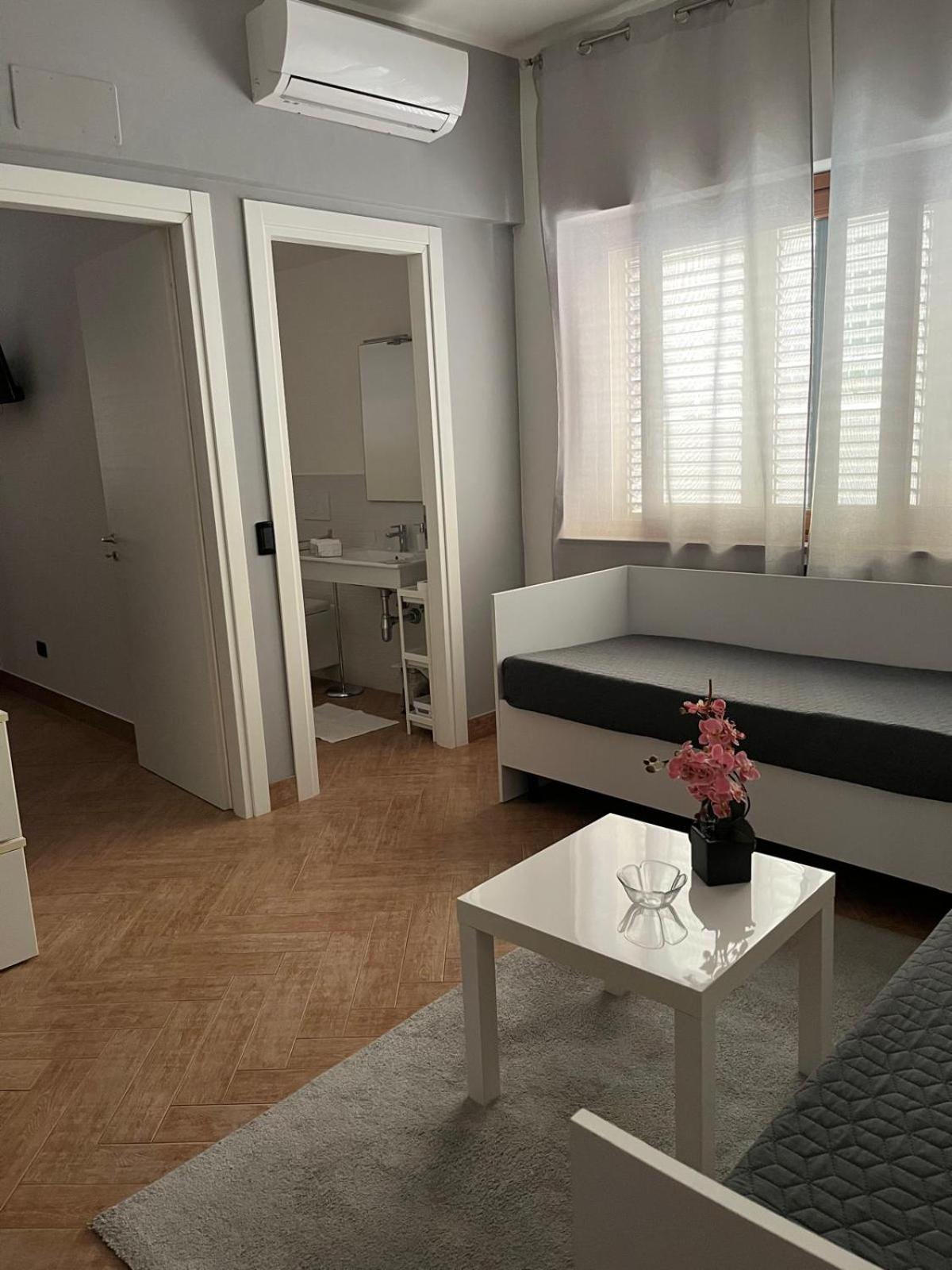 Lamezia Park Apartments Lamezia Terme Eksteriør bilde