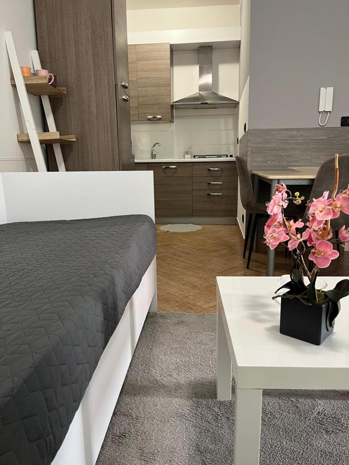Lamezia Park Apartments Lamezia Terme Eksteriør bilde